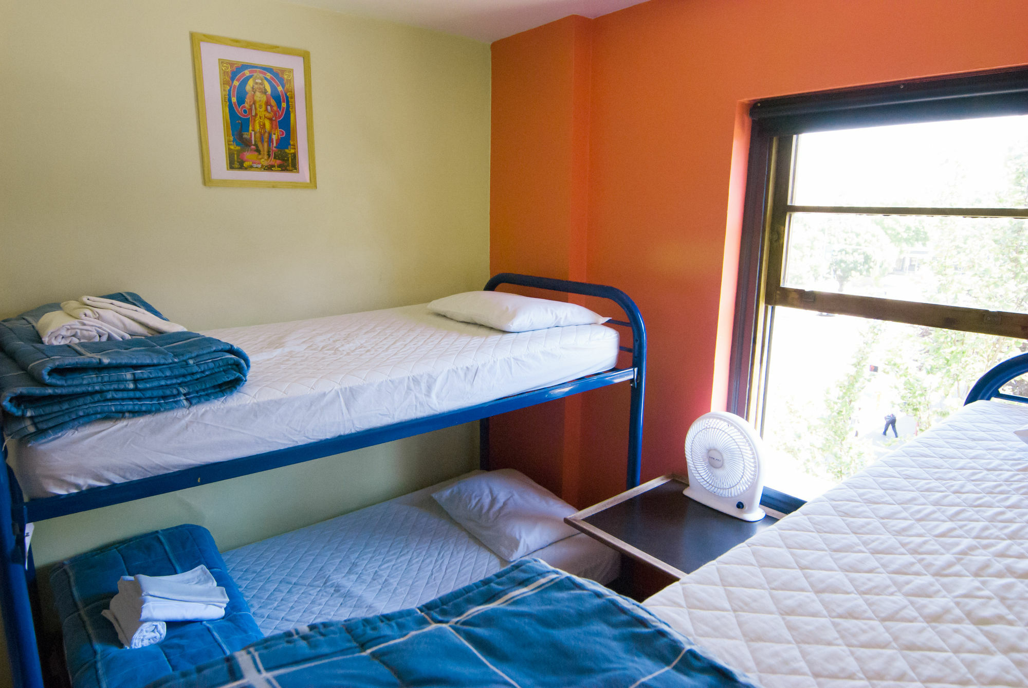 Ocean Island Inn | Backpackers | Suites Вікторія Екстер'єр фото